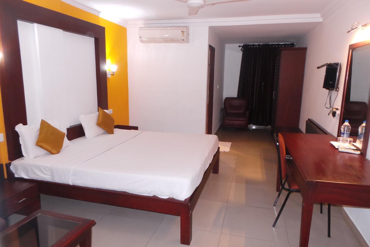 Hotel Wayanad Regency Kedavūr Eksteriør billede