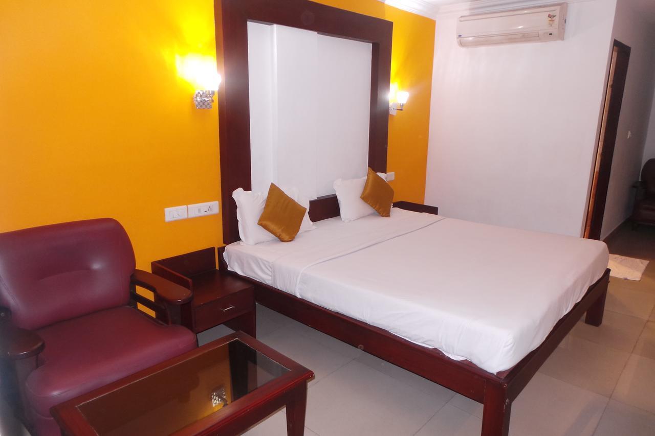 Hotel Wayanad Regency Kedavūr Eksteriør billede