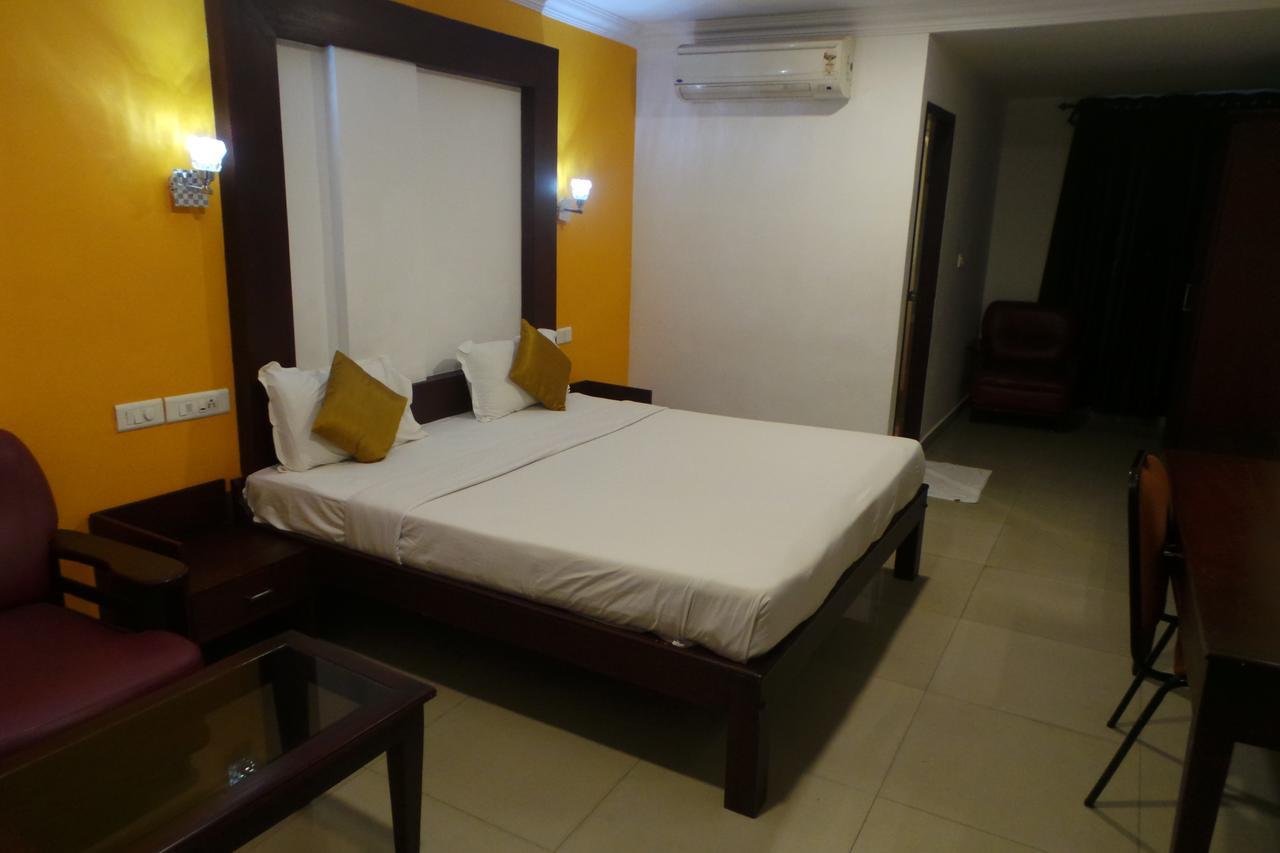 Hotel Wayanad Regency Kedavūr Eksteriør billede